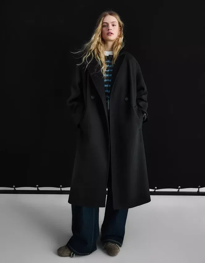 Abrigo cruzado de tacto suave – Chaquetas y abrigos Abrigo cruzado de tacto suave – Chaquetas y abrigos