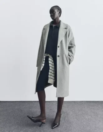 Abrigo largo de tacto suave – Chaquetas y abrigos