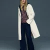 Abrigo largo de tacto suave – Chaquetas y abrigos