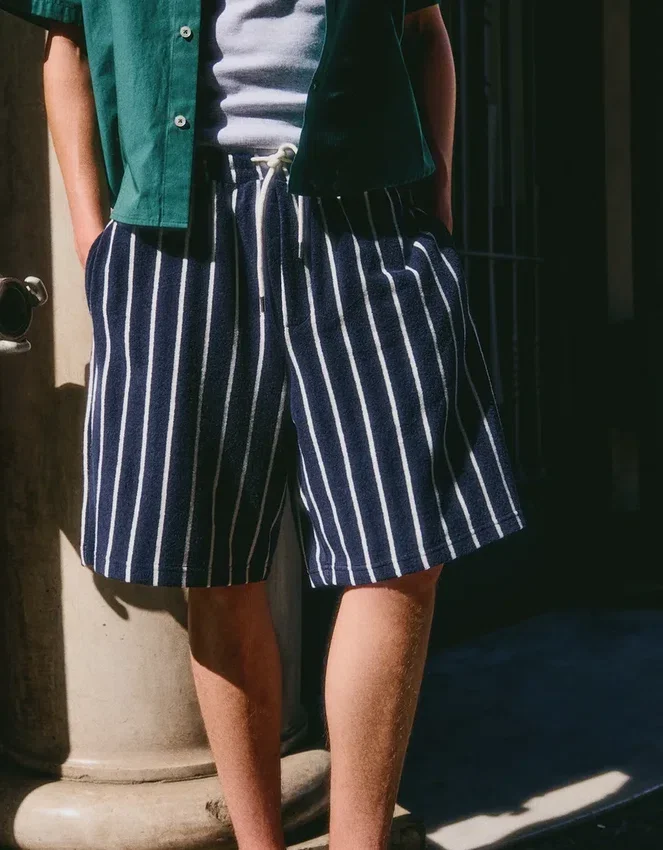 Bermudas a rayas con efecto toalla – Bershka Lovers Bermudas a rayas con efecto toalla – Bershka Lovers