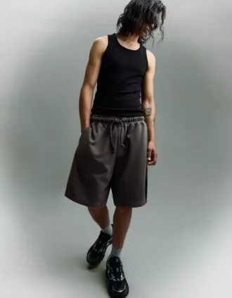 Bermudas de corte recto con lavado desgastado – Pantalones cortos y bermudas