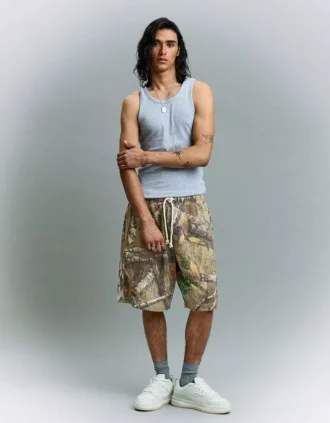 Bermudas estampadas de corte holgado – Pantalones cortos y bermudas – Hombre