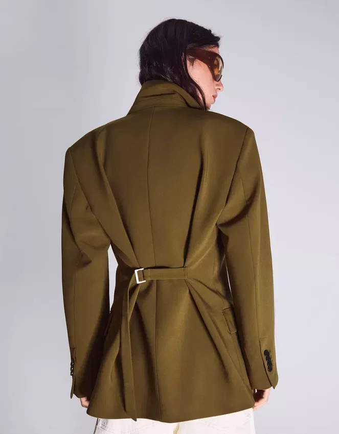 Blazer con hebilla trasera – Chaquetas y gabardinas Blazer con hebilla trasera – Chaquetas y gabardinas