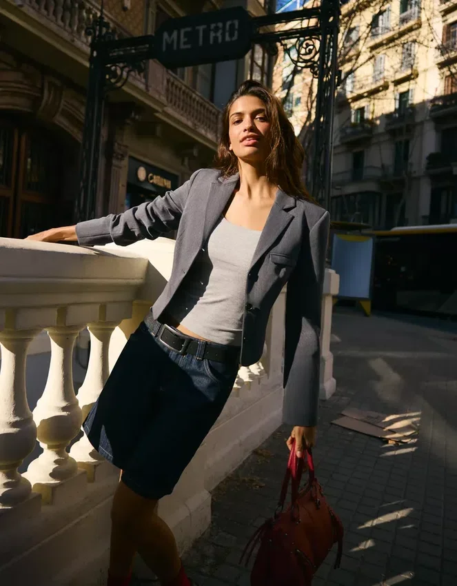 Blazer corto – Chaquetas y gabardinas Blazer corto – Chaquetas y gabardinas