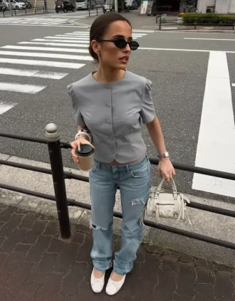 Blazer de pantalones cortos con mangas abullonadas
