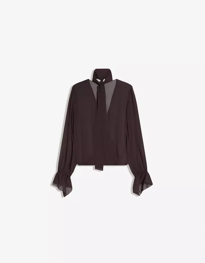 Blusa cruzada de manga larga con pañuelo Blusa cruzada de manga larga con pañuelo