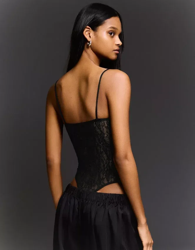 Body de tirantes de encaje – #Bershkastyle – Mujer Body de tirantes de encaje – #Bershkastyle – Mujer
