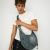 Bolso bandolera de Denim – Accesorios – Hombre