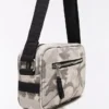 Bolso bandolera estampado – Accesorios