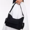 Bolso con múltiples bolsillos