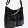 Bolso tipo cubo con doble bolsillo – Accesorios – Hombre Bolso tipo cubo con doble bolsillo – Accesorios – Hombre