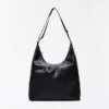 Bolso tipo cubo de Faux Leather Bolso tipo cubo de Faux Leather