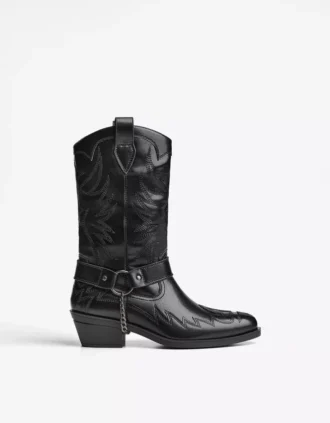 Botas vaqueras con detalle de cadena – Botines – Hombre