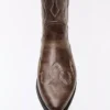 Bota vaquera con detalle en la puntera Bota vaquera con detalle en la puntera