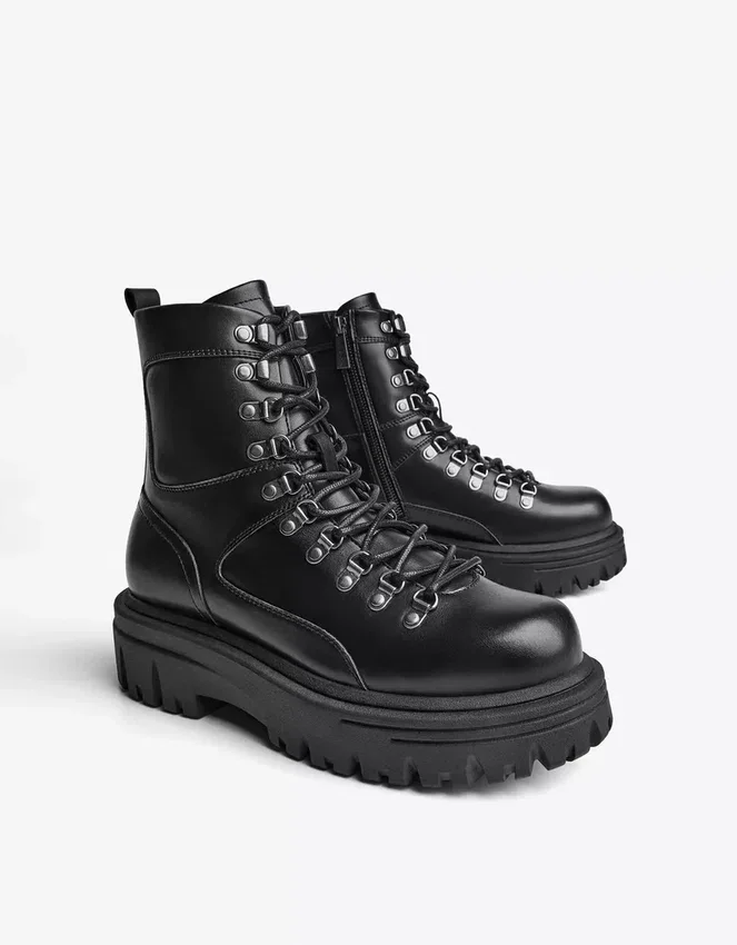 Botines con detalles metálicos – Botines Botines con detalles metálicos – Botines