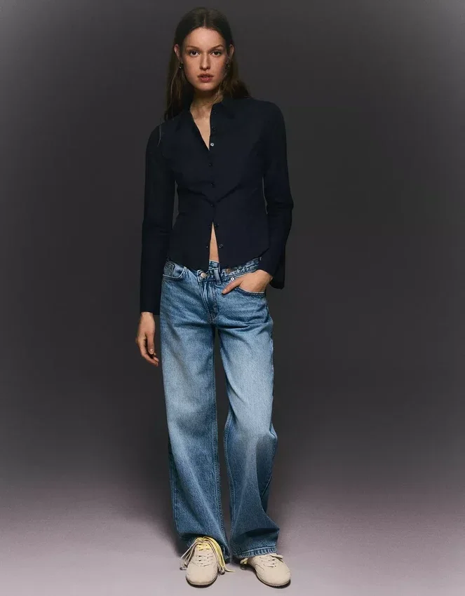 Camisa Fit con mangas acampanadas – Camisas y blusas Camisa Fit con mangas acampanadas – Camisas y blusas
