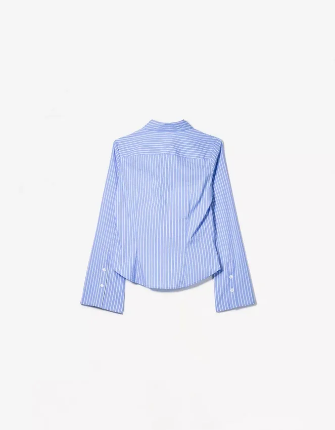 Camisa Fit con mangas acampanadas – Camisas y blusas Camisa Fit con mangas acampanadas – Camisas y blusas