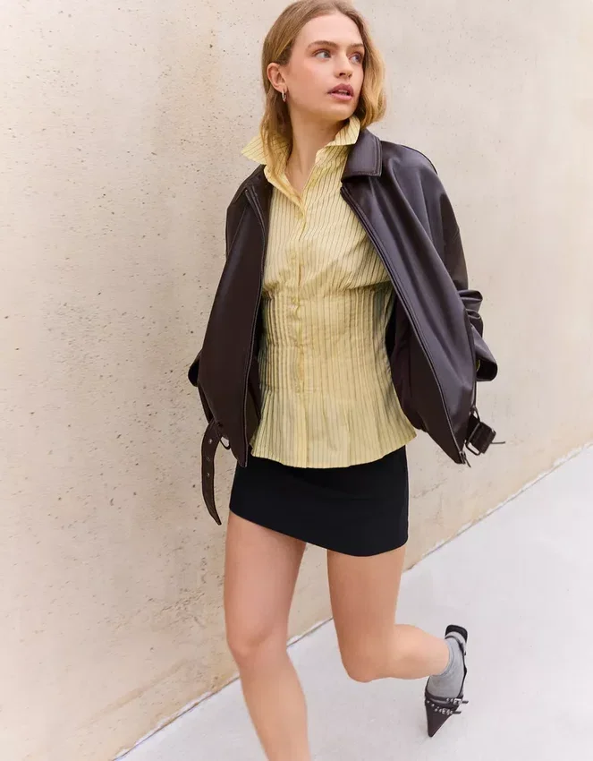 Camisa Fit con pinzas Camisa Fit con pinzas