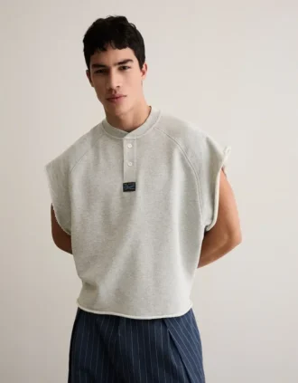 Camiseta de felpa con corte ajustado – Camisetas y Polos