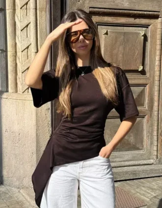 Camiseta de manga corta con fruncido – #Bershkastyle – Mujer