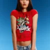 Camiseta de manga corta estampada Ed Hardy X Bershka en pantalones cortos Camiseta de manga corta estampada Ed Hardy X Bershka en pantalones cortos