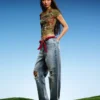 Camiseta de manga corta estampada Ed Hardy X Bershka en pantalones cortos Camiseta de manga corta estampada Ed Hardy X Bershka en pantalones cortos