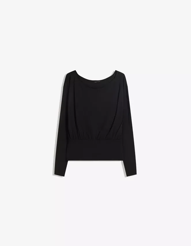 Camiseta de manga larga con cuello barco y fajín Camiseta de manga larga con cuello barco y fajín