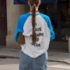 Camiseta de manga larga con estampado en contraste