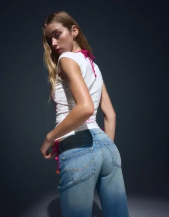 Camiseta estampada de Zara Larsson