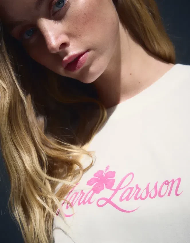 Camiseta estampada de Zara Larsson Camiseta estampada de Zara Larsson