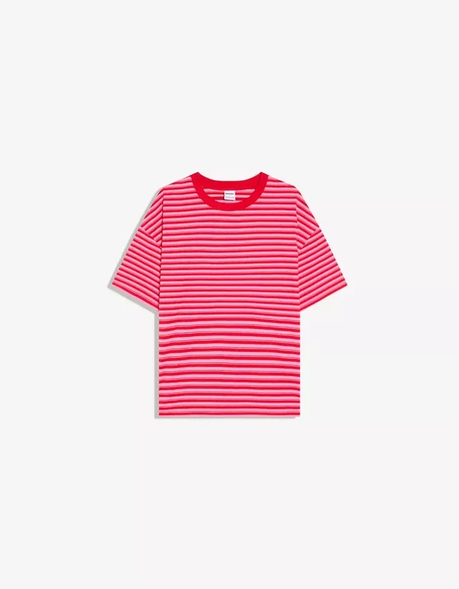 Camiseta Fit a rayas – Camisetas Camiseta Fit a rayas – Camisetas