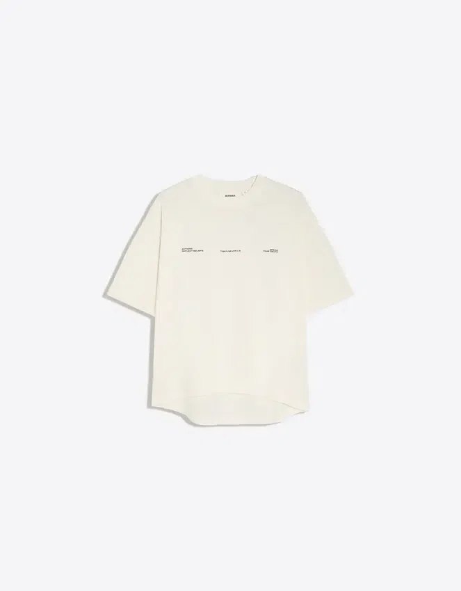 Camiseta oversize con estampado Camiseta oversize con estampado