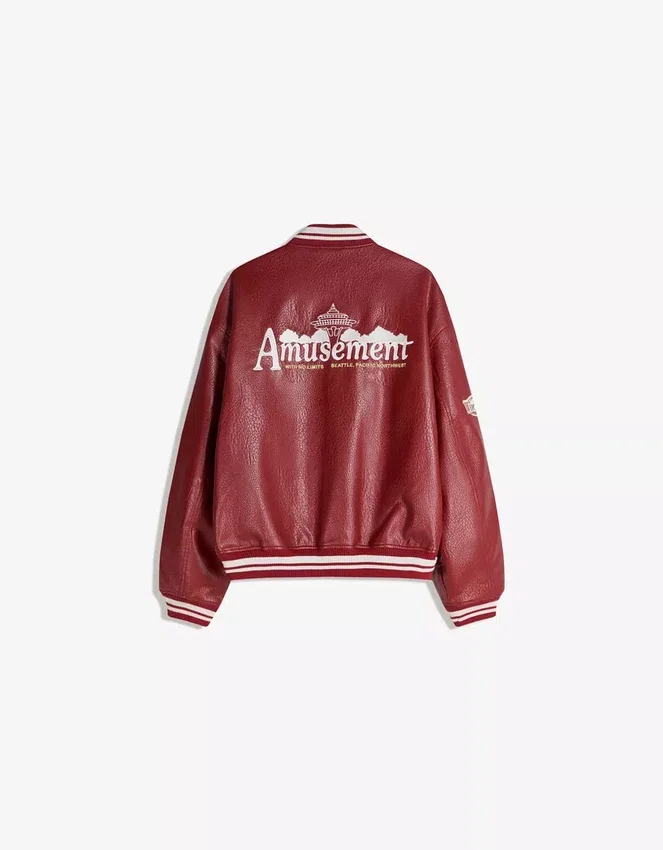Chaqueta bomber de Faux Leather estampada Chaqueta bomber de Faux Leather estampada