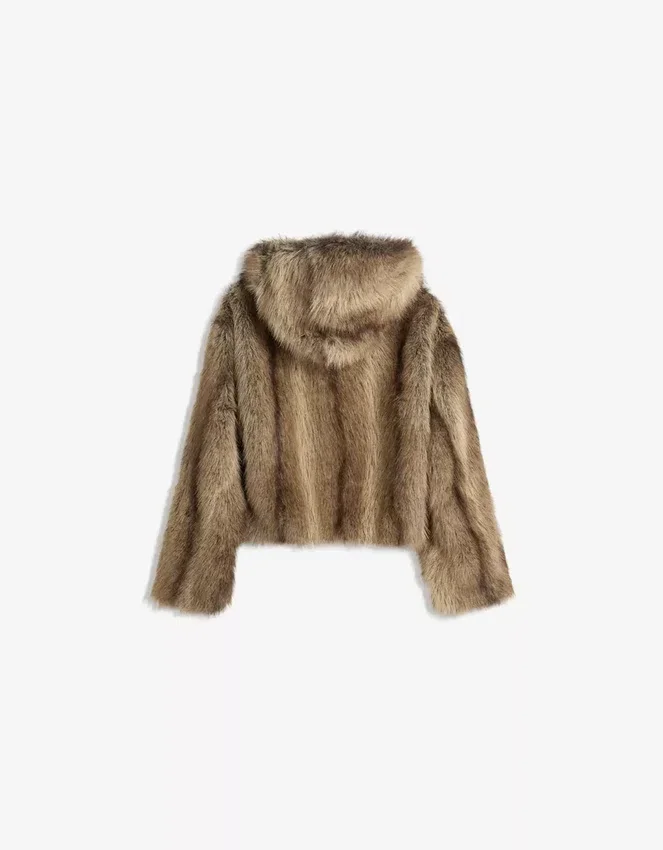 Chaqueta con capucha de pelo sintético Chaqueta con capucha de pelo sintético
