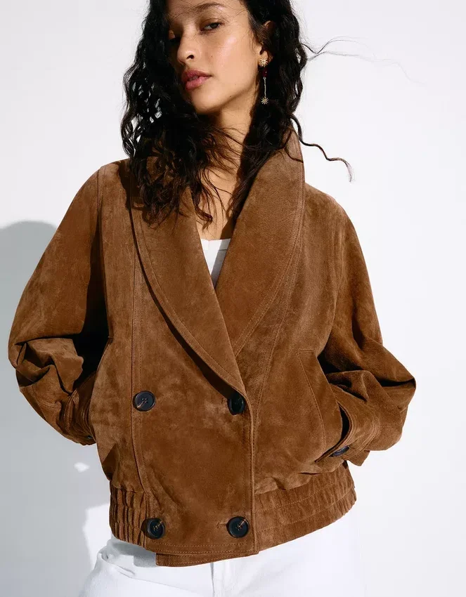 Chaqueta de ante de doble botonadura – Chaquetas y gabardinas Chaqueta de ante de doble botonadura – Chaquetas y gabardinas