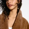 Chaqueta de ante de doble botonadura – Chaquetas y gabardinas Chaqueta de ante de doble botonadura – Chaquetas y gabardinas