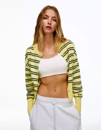 Chaqueta de cuello redondo a rayas con botones