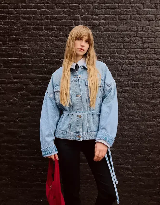 Chaqueta Denim oversize – Chaquetas y gabardinas Chaqueta Denim oversize – Chaquetas y gabardinas