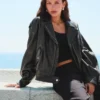 Chaqueta motera de cuero – Chaquetas y gabardinas