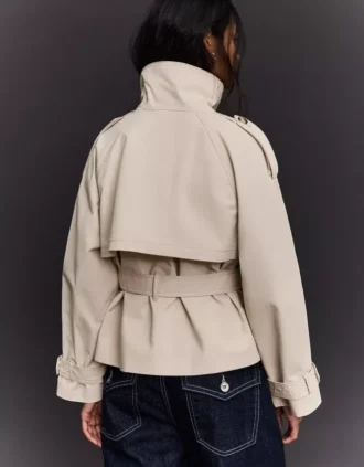 Chaqueta trench con cuello de embudo – Chaquetas y trench