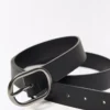 Cinturón con hebilla ovalada – Accesorios Cinturón con hebilla ovalada – Accesorios