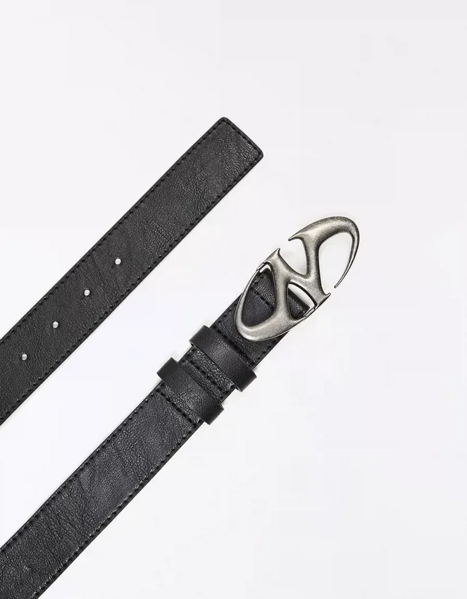 Cinturón con placa – Accesorios – Hombre Cinturón con placa – Accesorios – Hombre