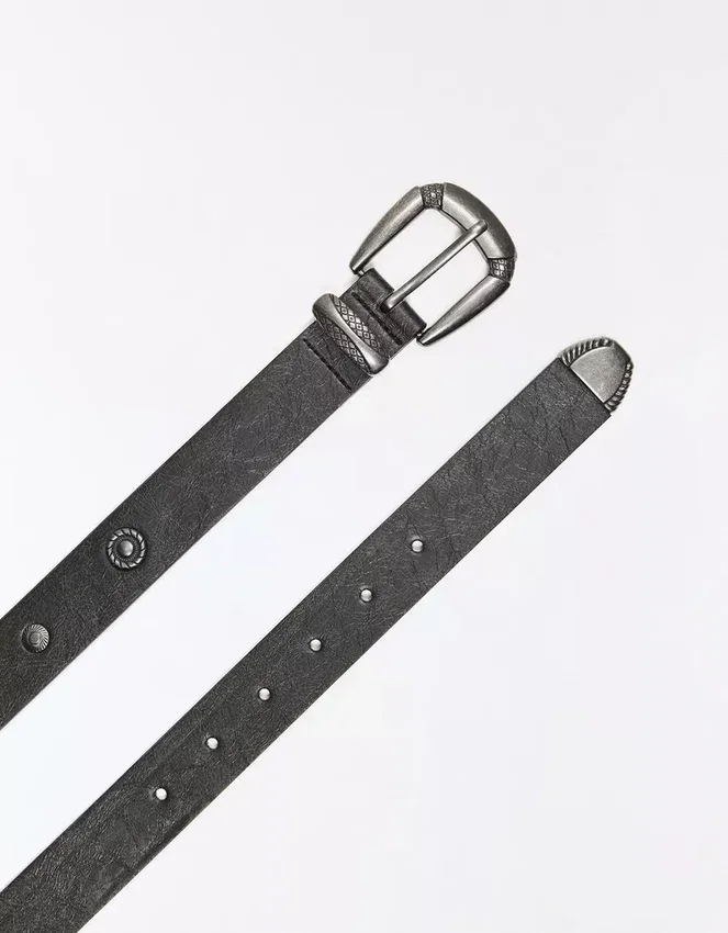 Cinturón con tachuelas – Accesorios Cinturón con tachuelas – Accesorios
