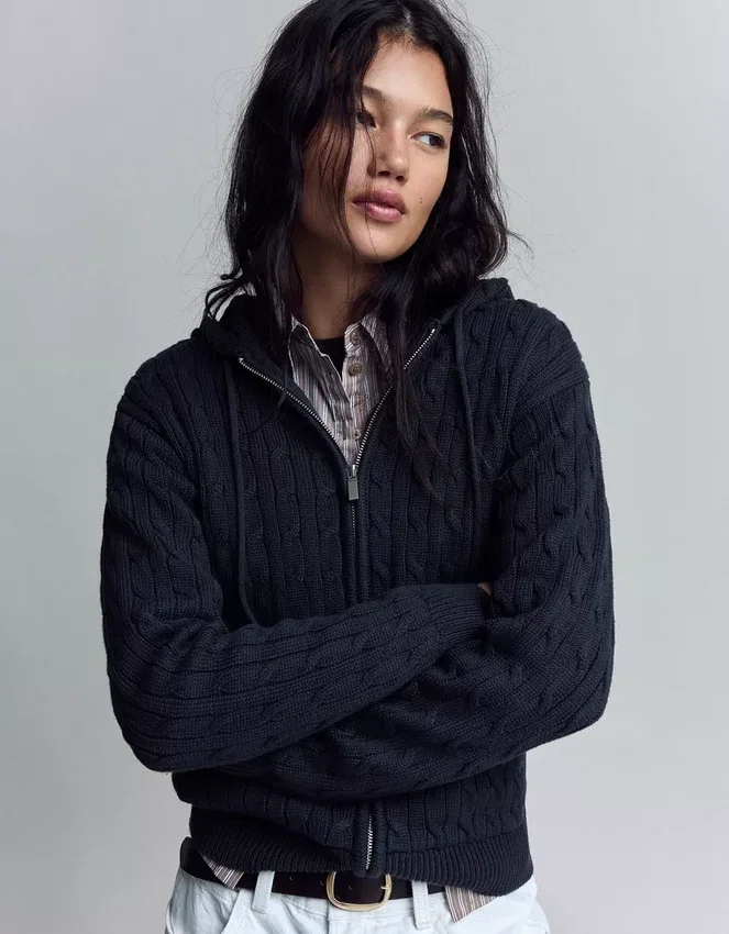 Cárdigan con cremallera de punto trenzado – Jerseis y cárdigans Cárdigan con cremallera de punto trenzado – Jerseis y cárdigans