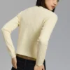 Cárdigan trenzado con botones – Jerseis y cárdigans