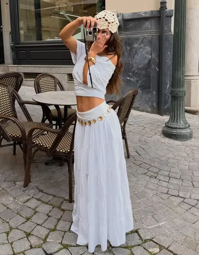 Falda midi con cintura doblada Falda midi con cintura doblada