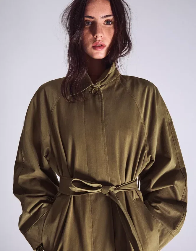 Gabardina larga – Chaquetas y abrigos Gabardina larga – Chaquetas y abrigos