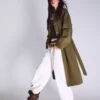 Gabardina larga – Chaquetas y abrigos Gabardina larga – Chaquetas y abrigos