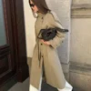 Gabardina larga con cinturón – Chaquetas y abrigos Gabardina larga con cinturón – Chaquetas y abrigos