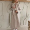 Gabardina suave con cinturón – Chaquetas y abrigos